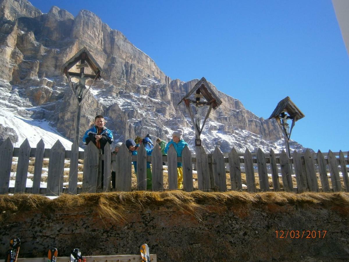 Agriturismo Luech Picedac لا فالي المظهر الخارجي الصورة